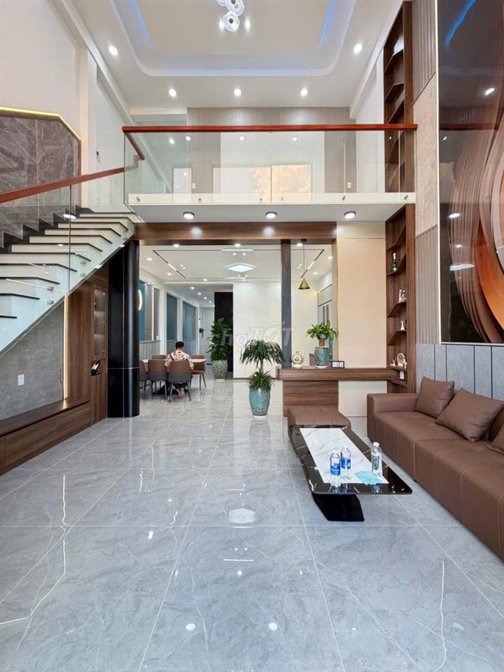 Phòng ngủ có view hòn non bộ, nhà sổ riêng Mỹ hạnh