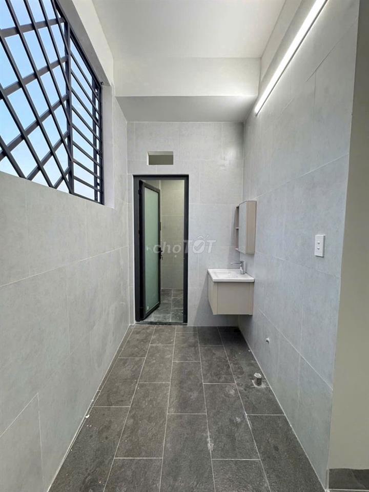Phòng ngủ có view hòn non bộ, nhà sổ riêng Mỹ hạnh