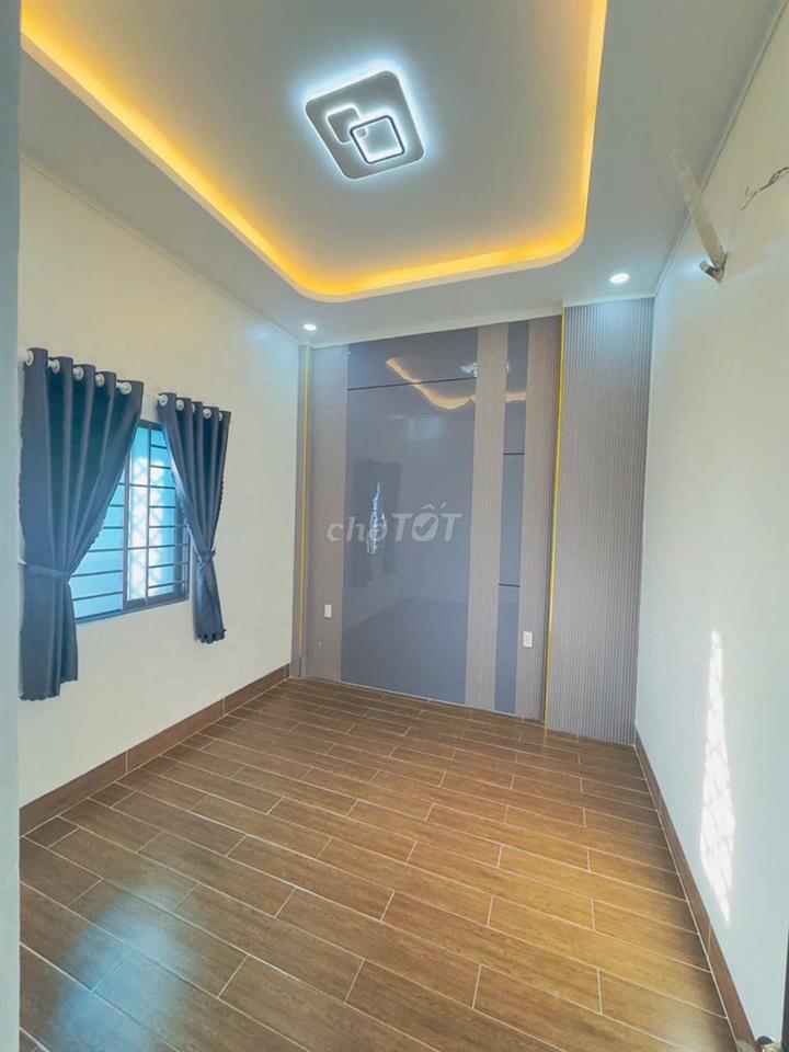 Nhà đất ở đô thị | đông dân không thua gì thành phố