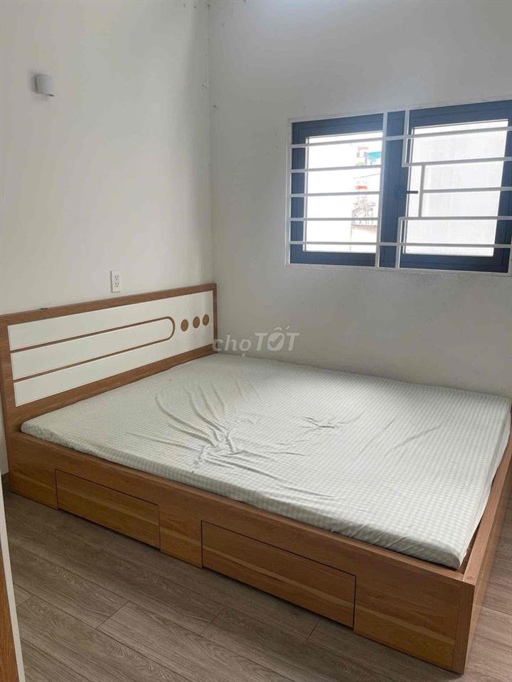 cho thuê phòng công viên làng hoa