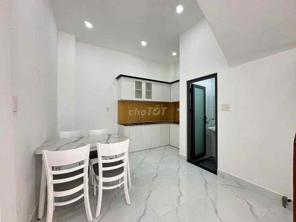 BÁN NHÀ 2 PN 2 WC KHU LÊ VĂN QUỚI