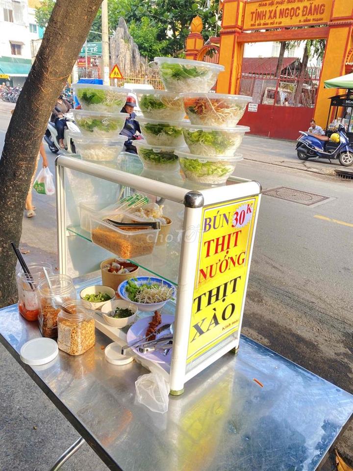 Sang hoặc cho thuê quán cơm tấm đang hoạt động