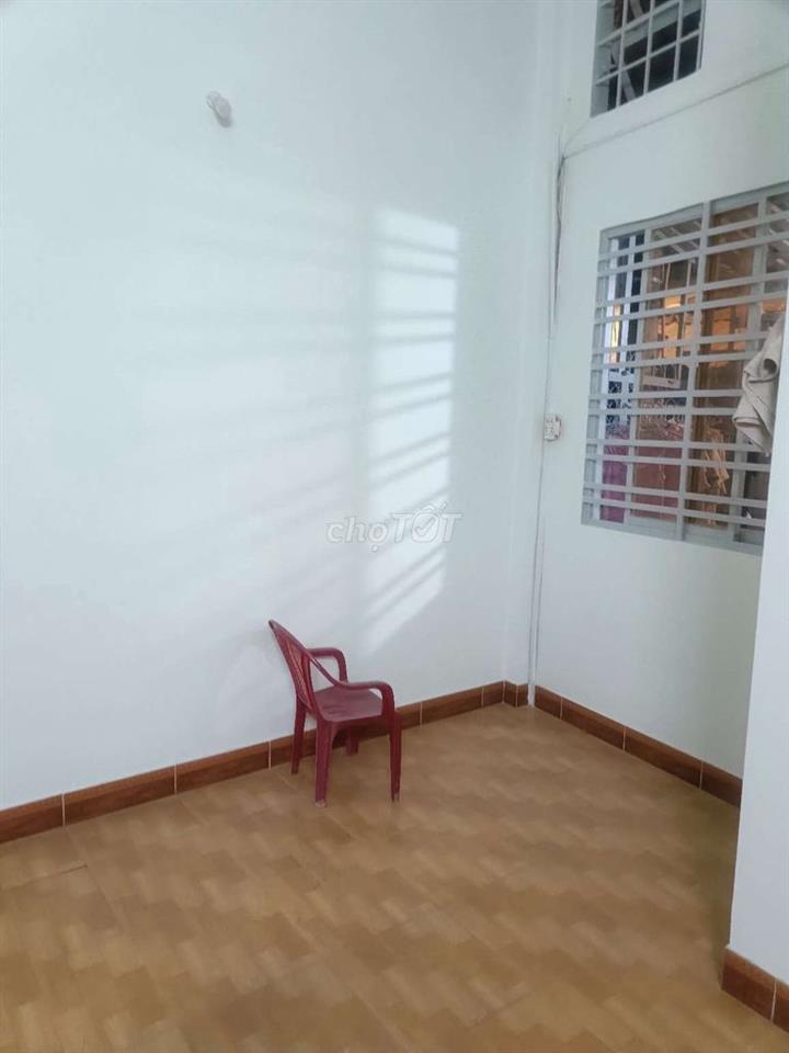 Nhà nguyên căn