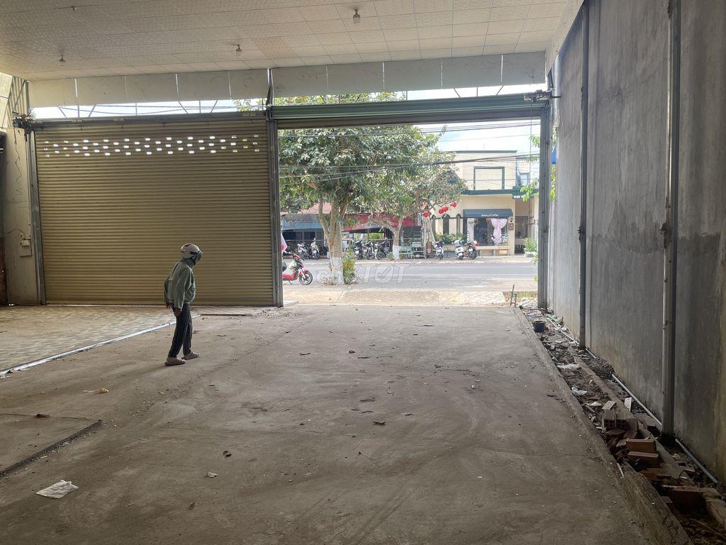 CHO THUÊ MẶT BẰNG TRUNG TÂM TP. LONG KHÁNH (NGANG 12m x SÂU 20m)