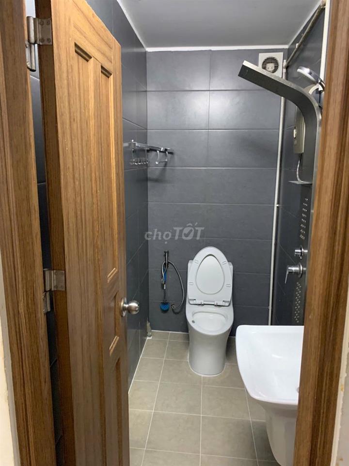 Cho thuê căn hộ chung cư cũ giá 8tr/tháng