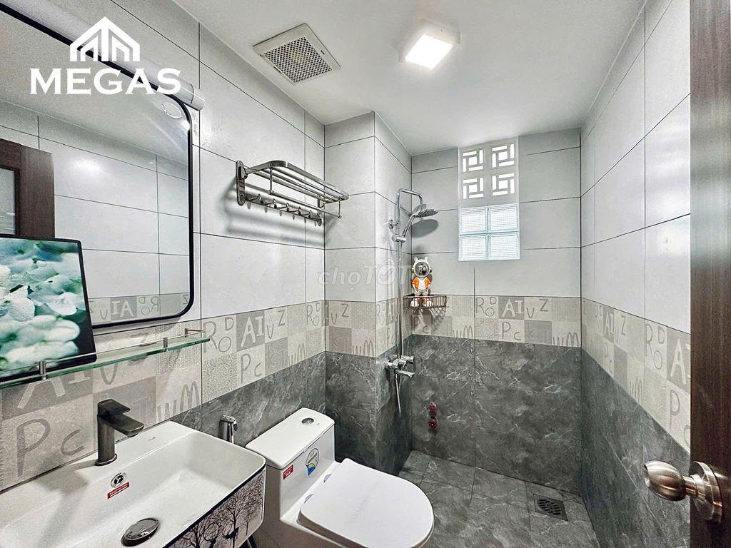 Studio Ban Công & Cửa Sổ Full Nội Thất | Âu Cơ - Lạc Long Quân |