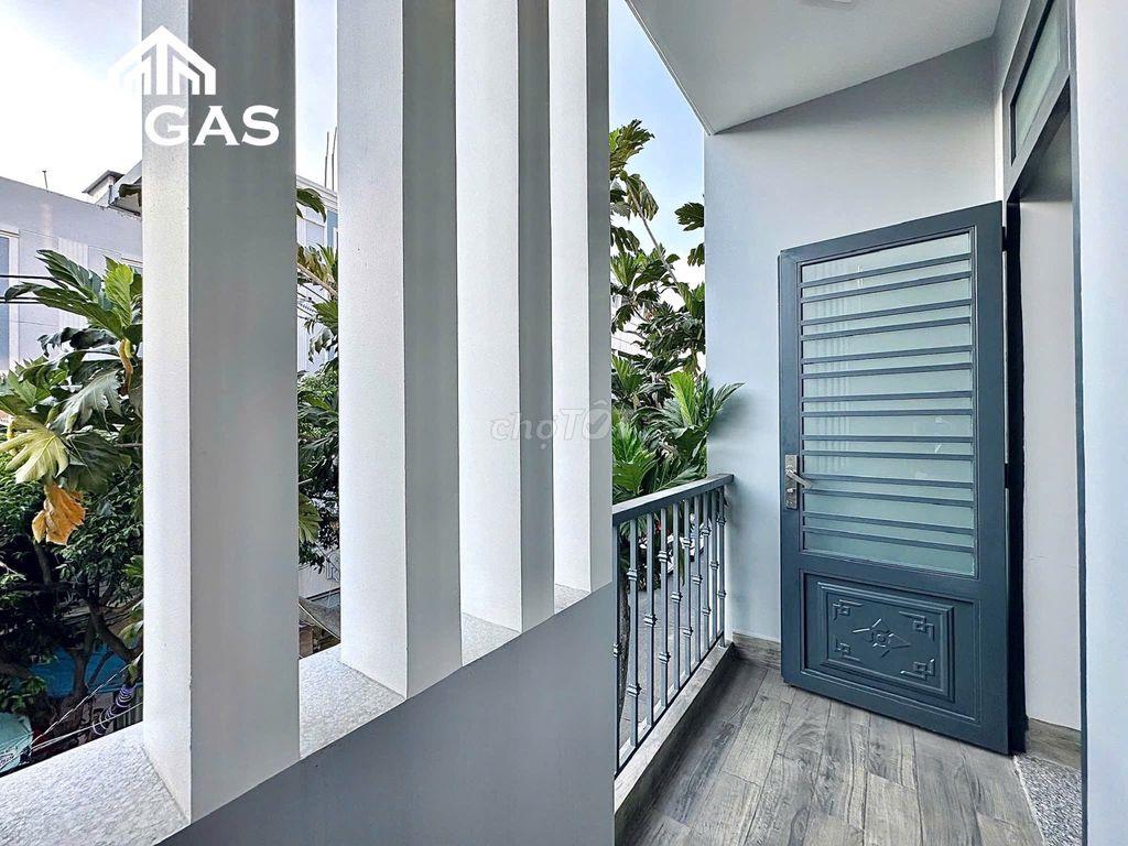 Studio Ban Công & Cửa Sổ Full Nội Thất | Âu Cơ - Lạc Long Quân |