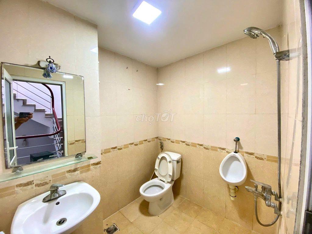 🏢 CHÍNH CHỦ CHO THUÊ VĂN PHÒNG – KĐT ĐỀN LỪ 2