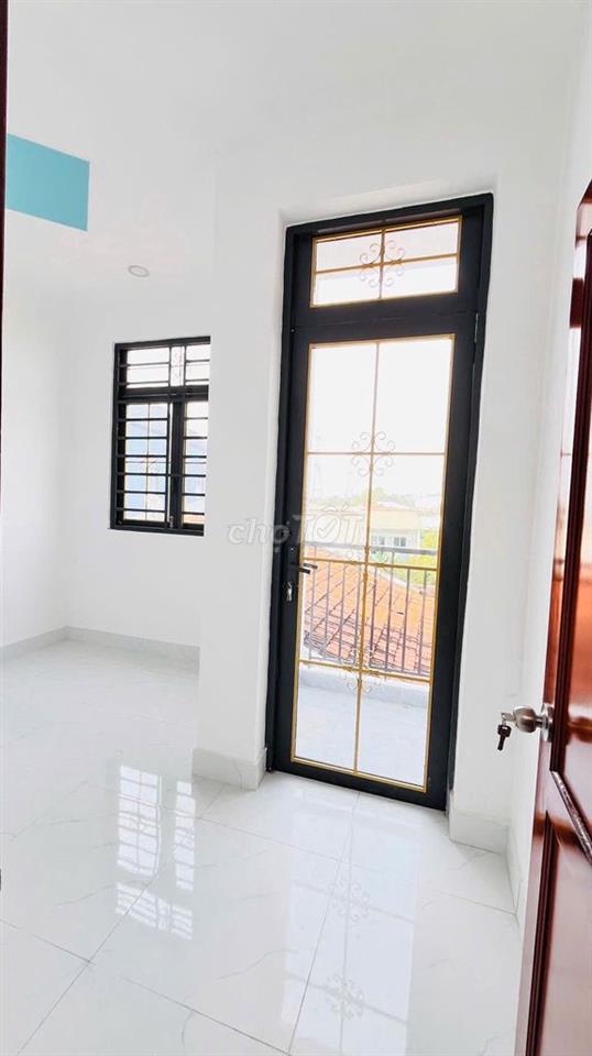 Bán nhà giá rẻ quốc lộ 50, 1 trệt 1 lầu giá 690 triệu TL