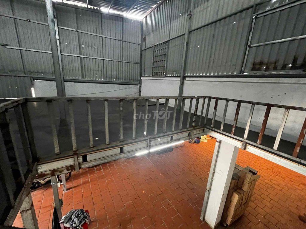 Cho Thuê Nhà Kho đường Nguyễn Hữu Trí, Bình Chánh