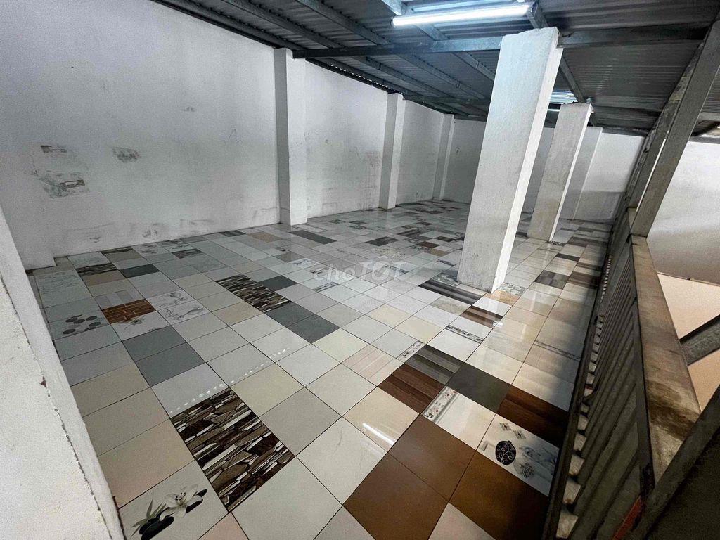 Cho Thuê Nhà Kho đường Nguyễn Hữu Trí, Bình Chánh