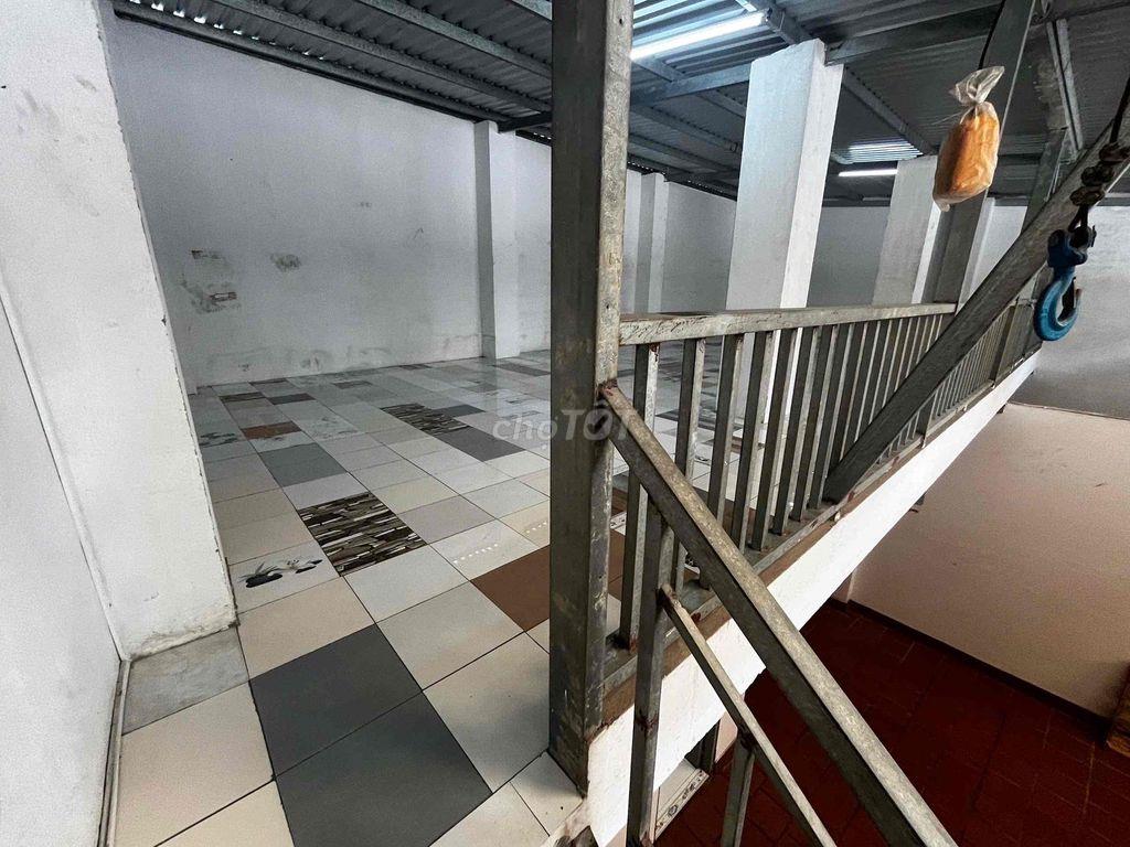Cho Thuê Nhà Kho đường Nguyễn Hữu Trí, Bình Chánh