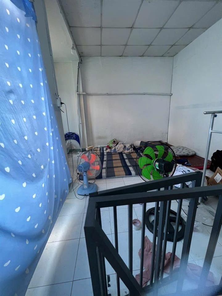 Cho thuê nhà nguyên căn có thể kết hợp kinh doanh nhỏ