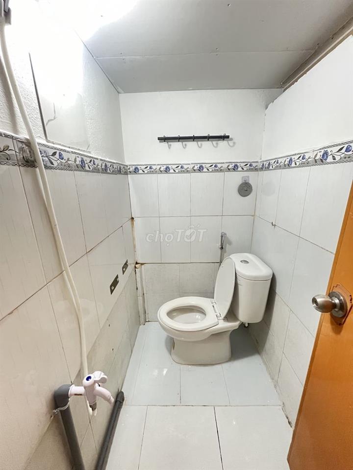 Phòng mới sơn sửa trắng tinh