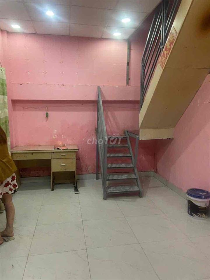 Nhà lê cơ cứng cáp, thích hợp gia đình