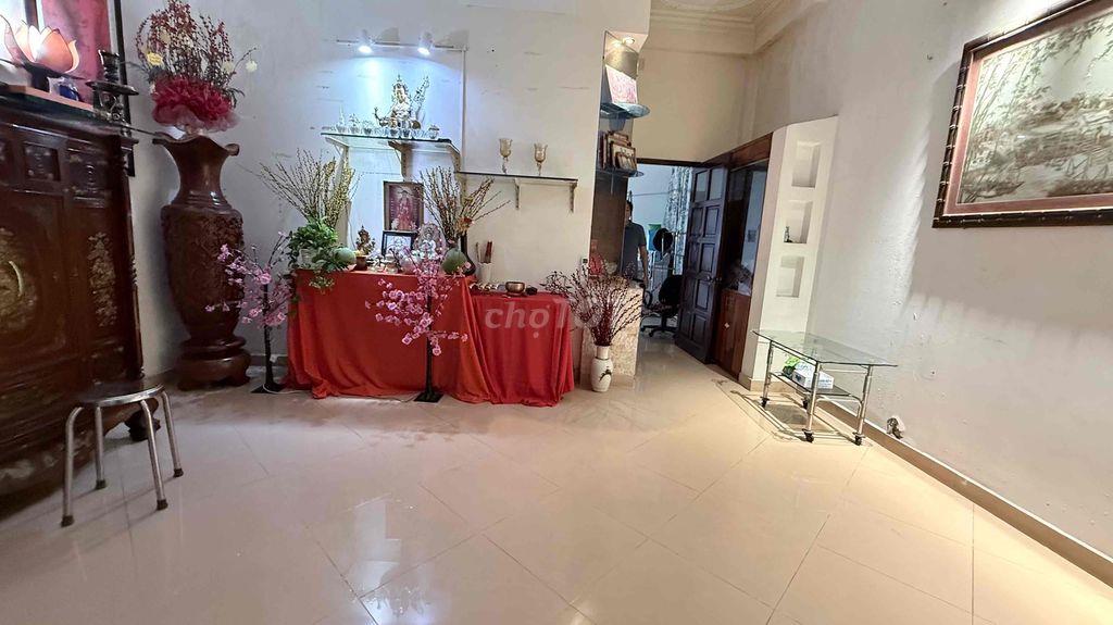 Chính chủ nhà 6.5mx15m Chu Văn An Hẻm xe hơi