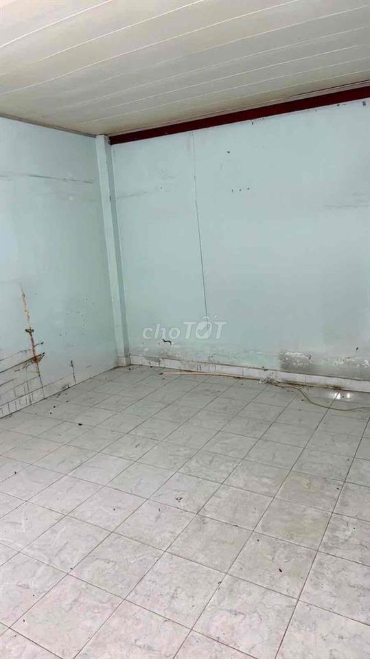Nhà cũ chính chủ Lê Văn Sỹ Q3 hẻm 6m