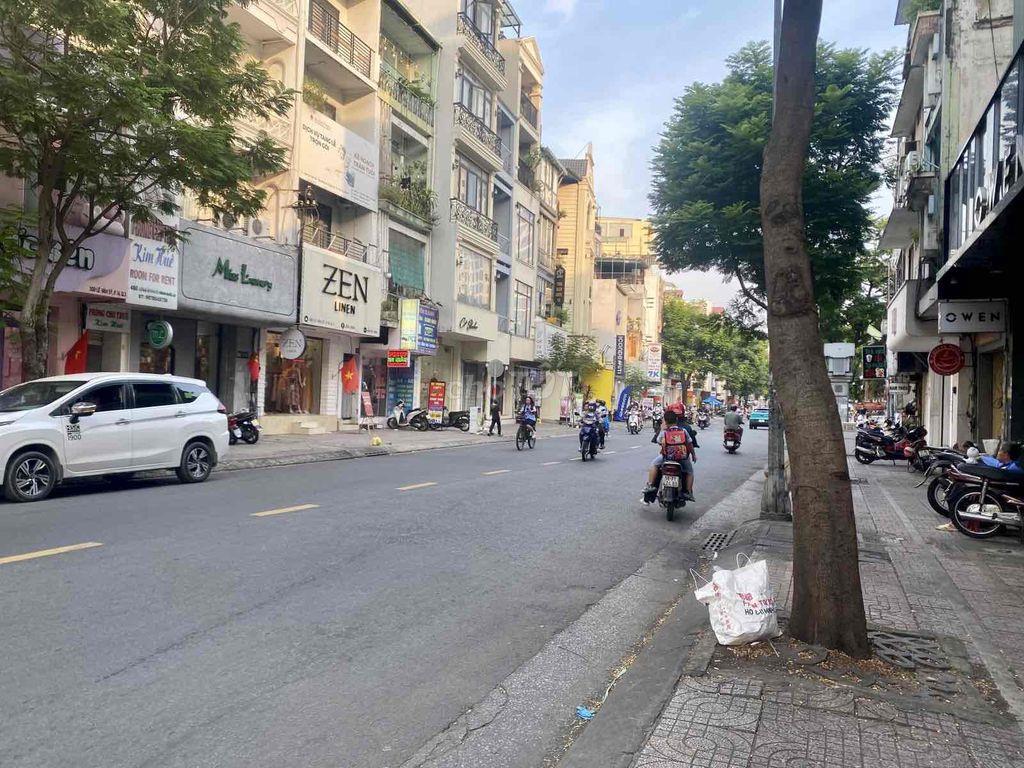 Nhà cũ chính chủ Lê Văn Sỹ Q3 hẻm 6m