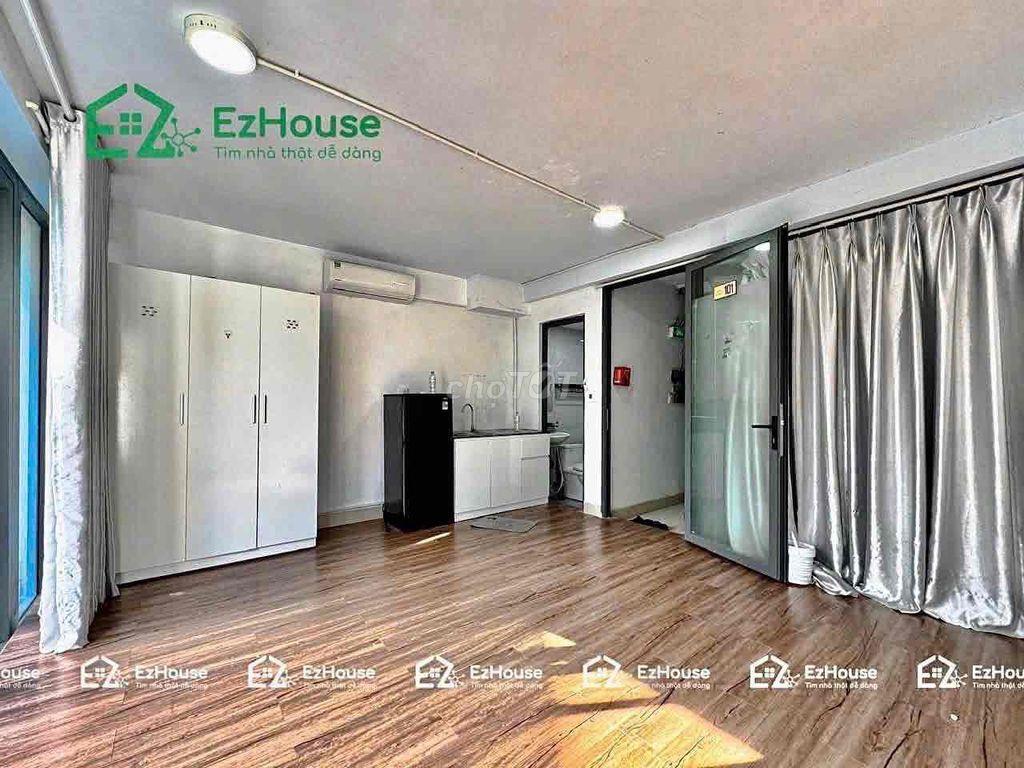 Phòng Studio Ban Công Full nội thất cực rộng, thoáng