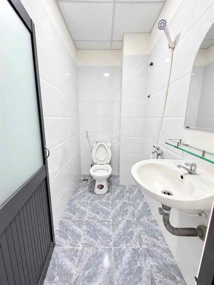 Phòng Studio Ban Công Full nội thất cực rộng, thoáng