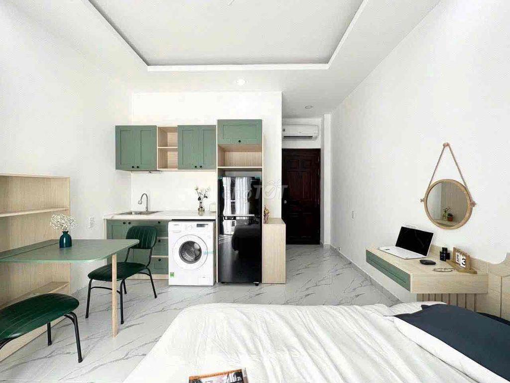 STUDIO BAN CÔNG FULL NỘI THẤT CỰC THOÁNG