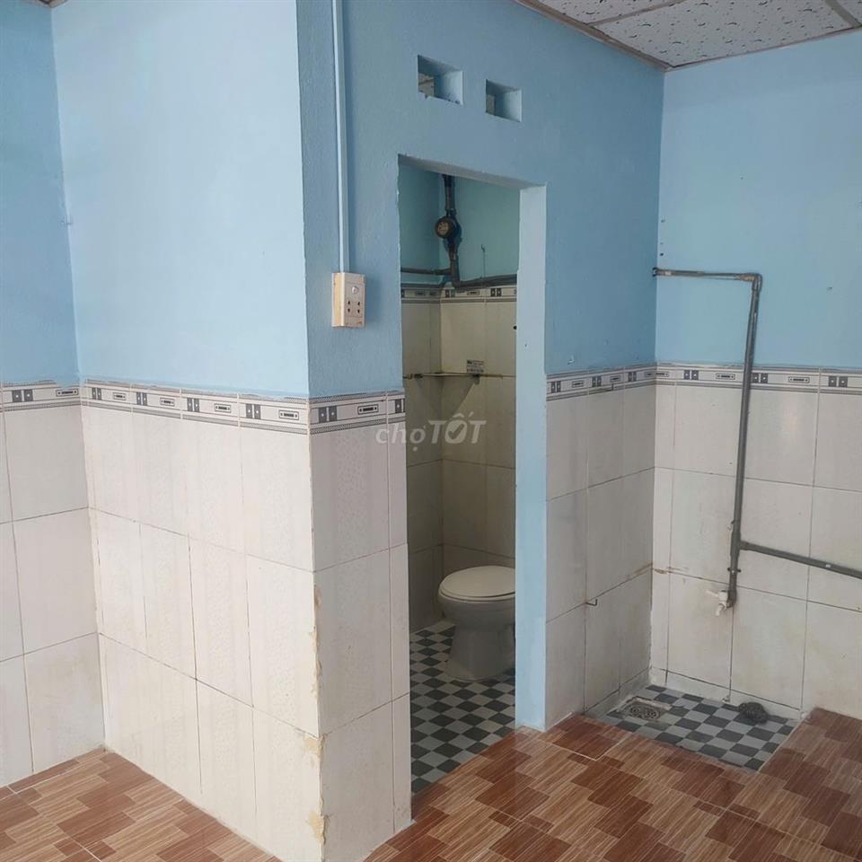 Cho thuê phòng trọ gần bến xe An Sương, yên tĩnh, có lối đi riêng
