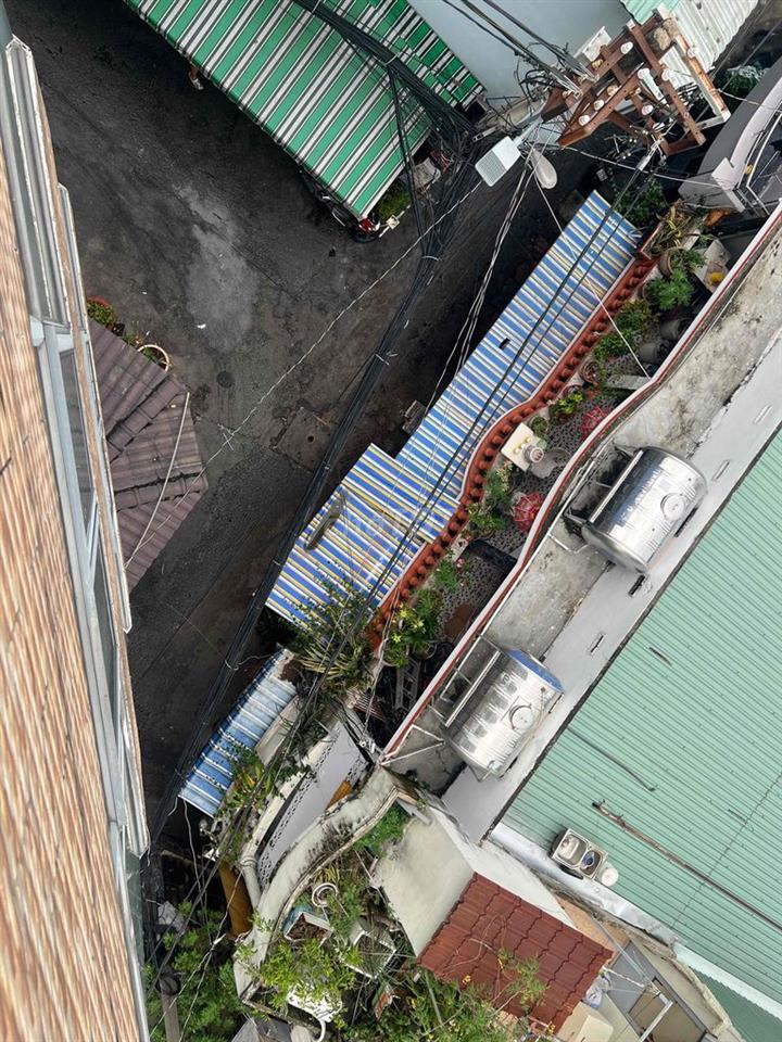 CHÍNH CHỦ BÁN NHÀ HẺM - QUẬN 10 NGAY 3/2 CAO THẮNG , CMT8