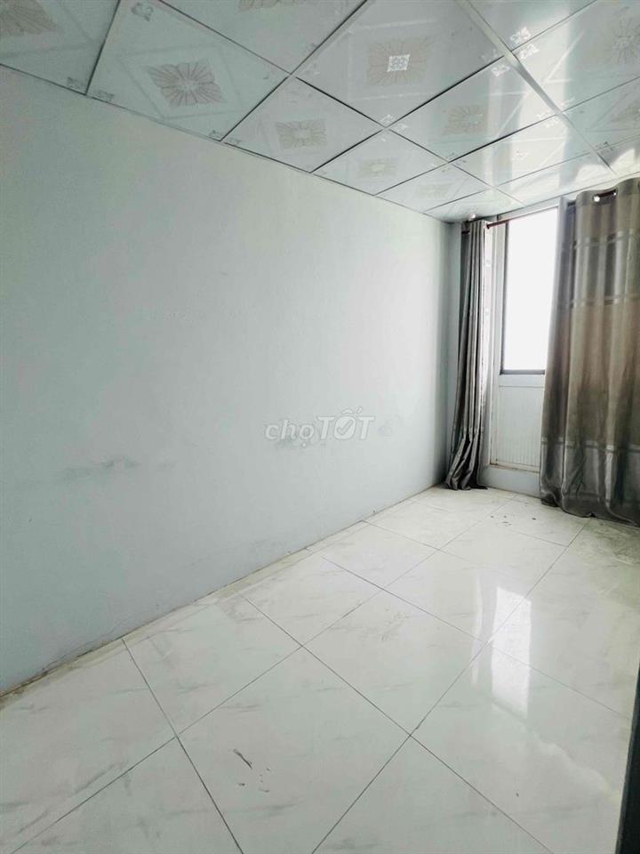 nhà mặt tiền đường TX23 cho thuê nguyên căn
