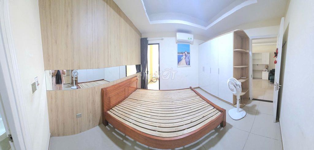 Cho thuê căn hộ Eratown Đức Khải 2pn-2wc , full NT, giá thuê 9.5tr 