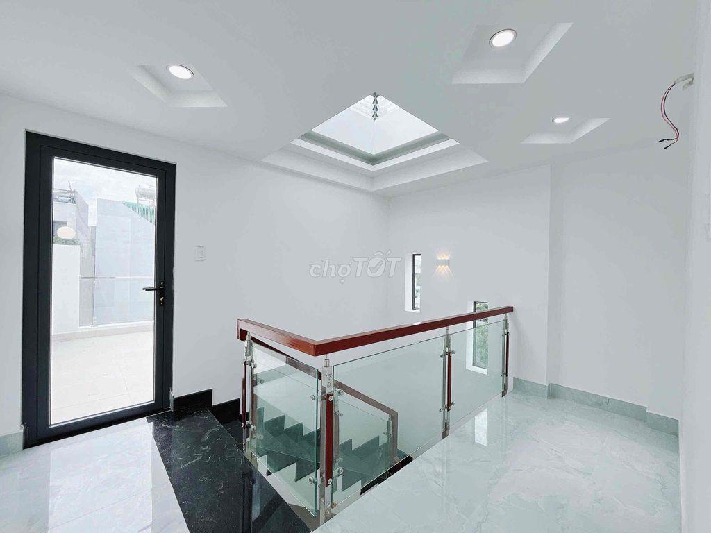 793 Trần Xuân Soạn, Khu Kiều Đàm Q7, 5 Tầng, 4.2x13, HXH, Giá 9.99 Tỷ