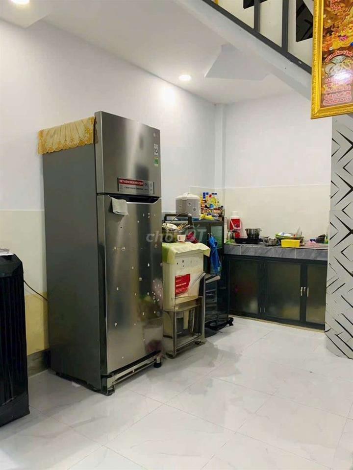 CẦN BÁN GẤP NHÀ HẺM 1206 HUỲNH TẤN PHÁT Q7