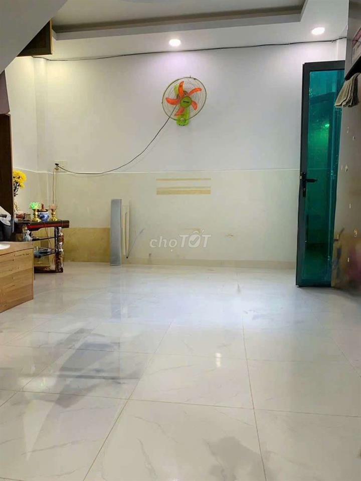 CẦN BÁN GẤP NHÀ HẺM 1206 HUỲNH TẤN PHÁT Q7