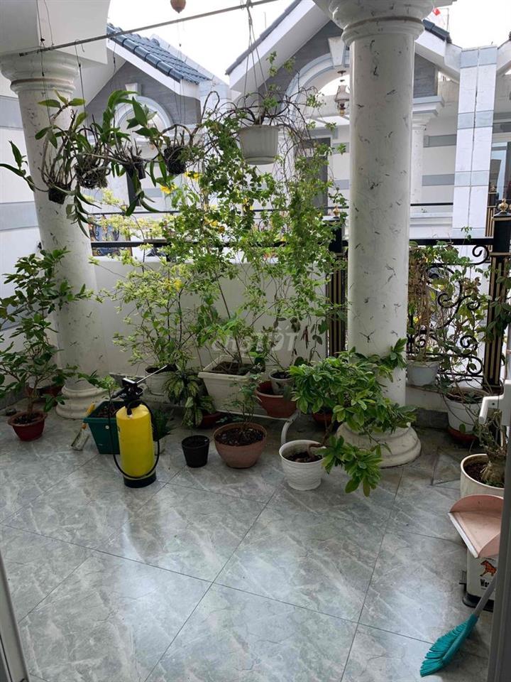 GẤP Nhà phố liền kề khu Phạm Hùng Quận 8 gần Q1,Q5
