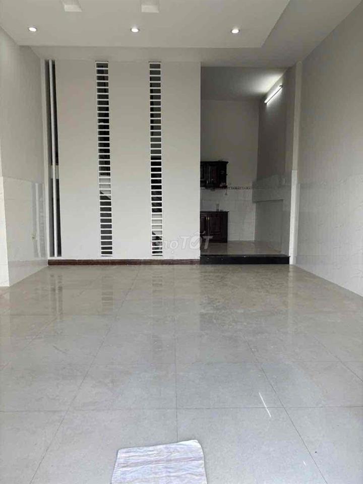 cho thuê nhà Phan Huy Ích, sửa mới 100%. Mặt tiền bờ kênh tham lương