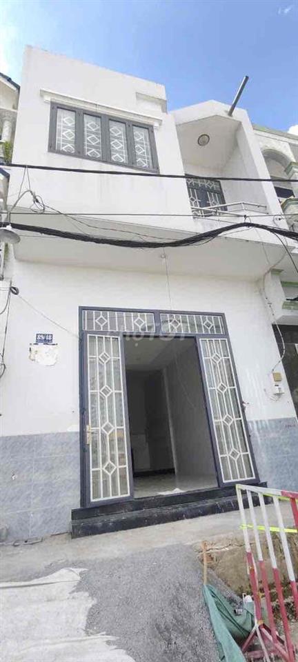 cho thuê nhà Phan Huy Ích, sửa mới 100%. Mặt tiền bờ kênh tham lương