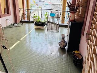 Cho Nữ Thuê P Trong Nhà Nguyên Căn