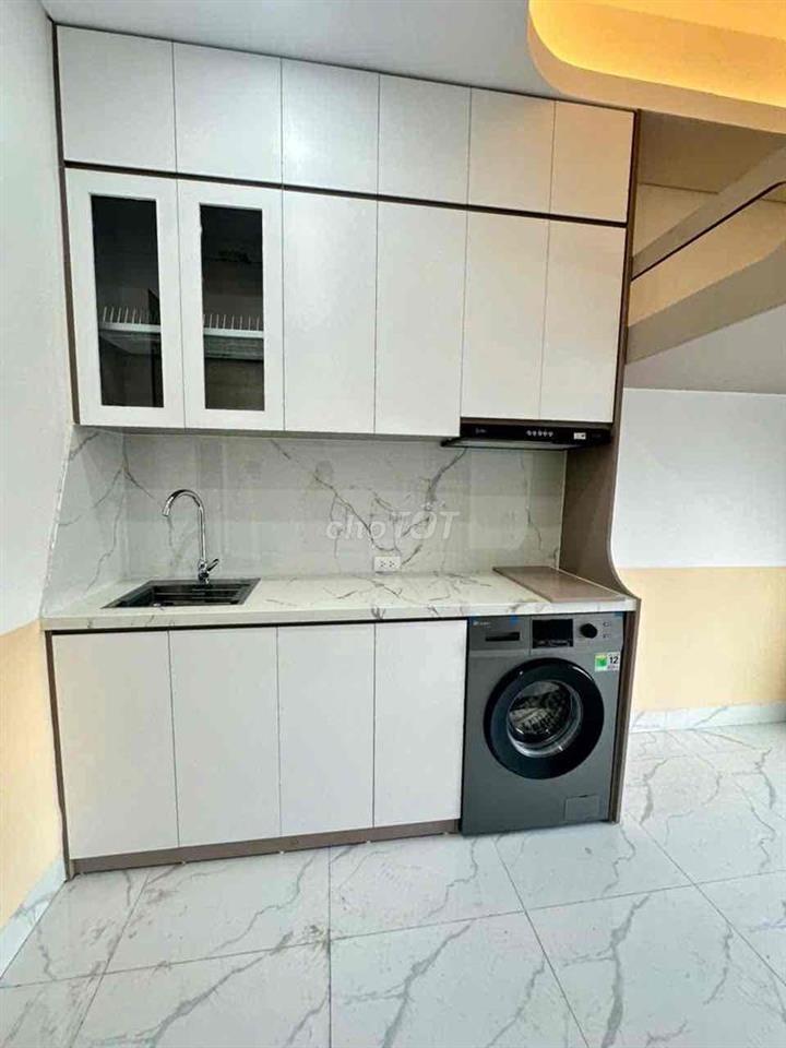 Phòng Full nội thất gần ngoại thương, ngoại giao, gtvt