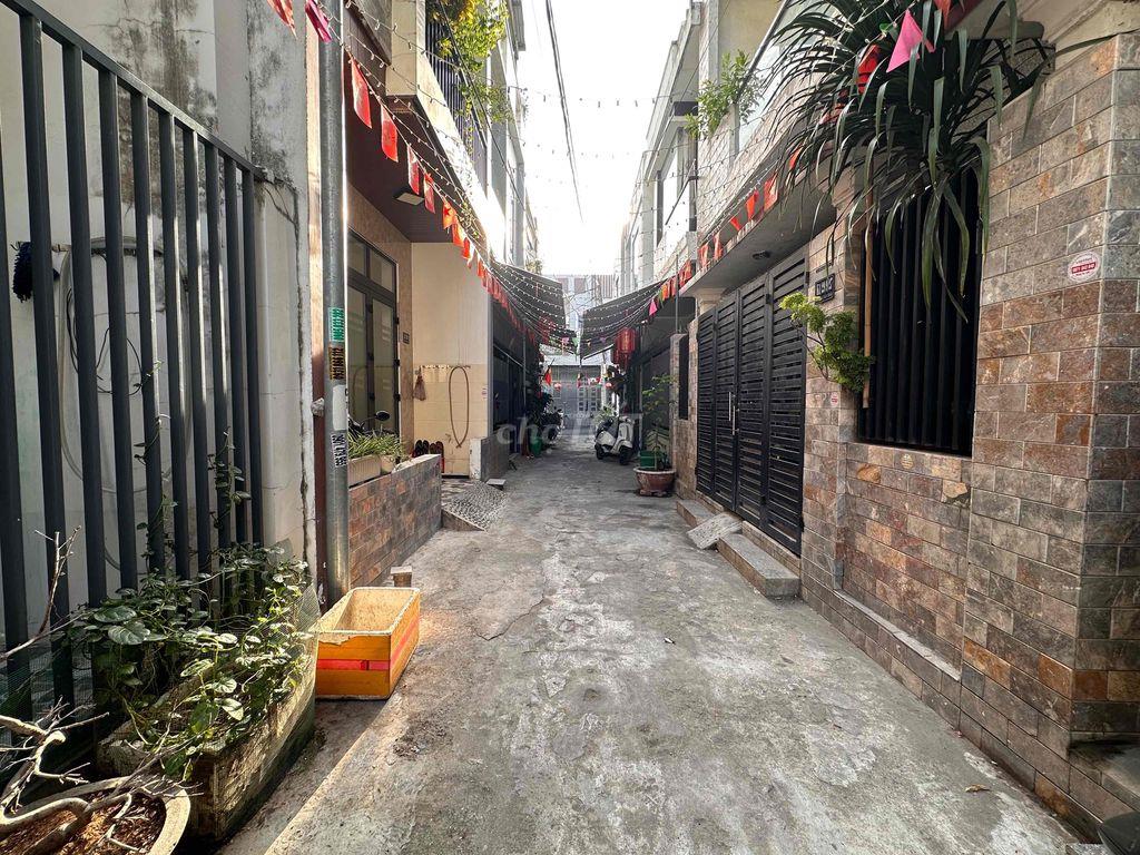 Kiệt 1 Hoàng Văn Thái