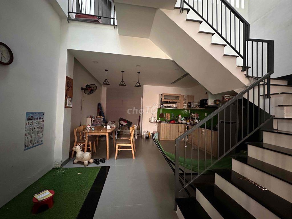 Kiệt 1 Hoàng Văn Thái