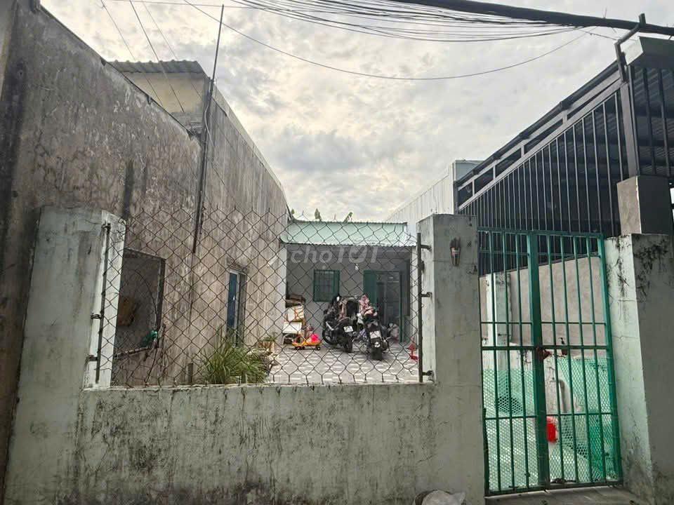 Nhà Nguyên Căn Cấp 4