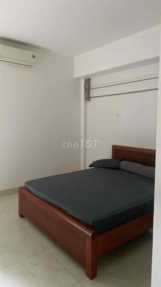 Nhà cho thuê nguyên căn Đoàn Khuê