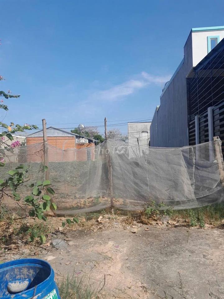 Đất cần bán