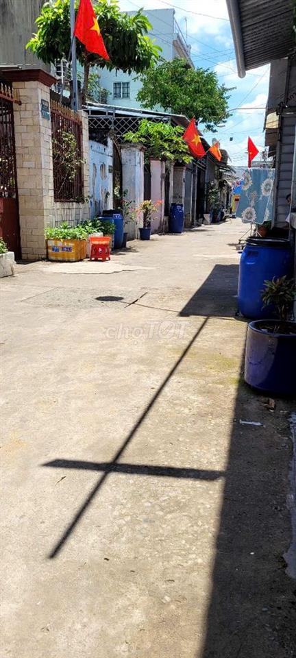 Cho thuê phòng trọ gần chợ bờ hồ Xóm Vắng