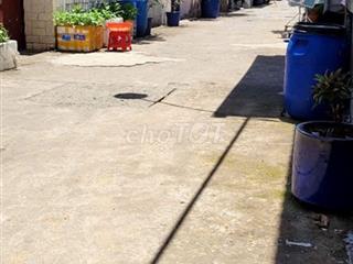 Cho thuê phòng trọ gần chợ bờ hồ Xóm Vắng