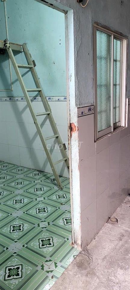 Cho thuê phòng trọ gần chợ bờ hồ Xóm Vắng