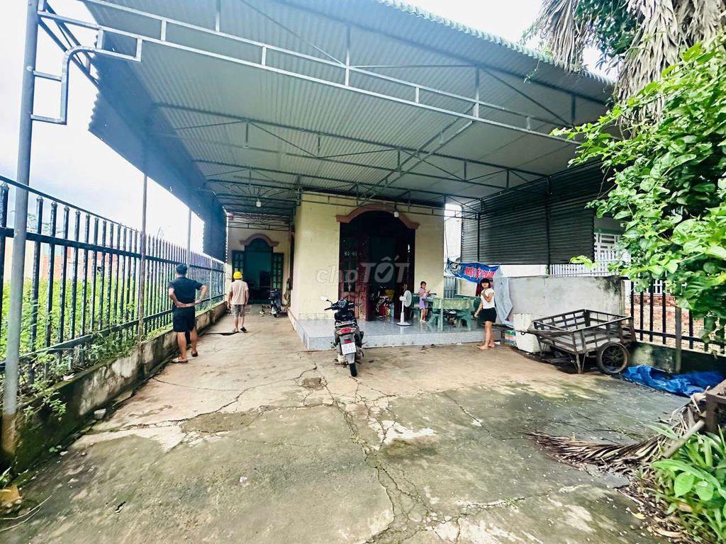 Chính chủ gửi Phí môi giới 50TR Bán đất tặng nhà Trung Tâm Sông Ray