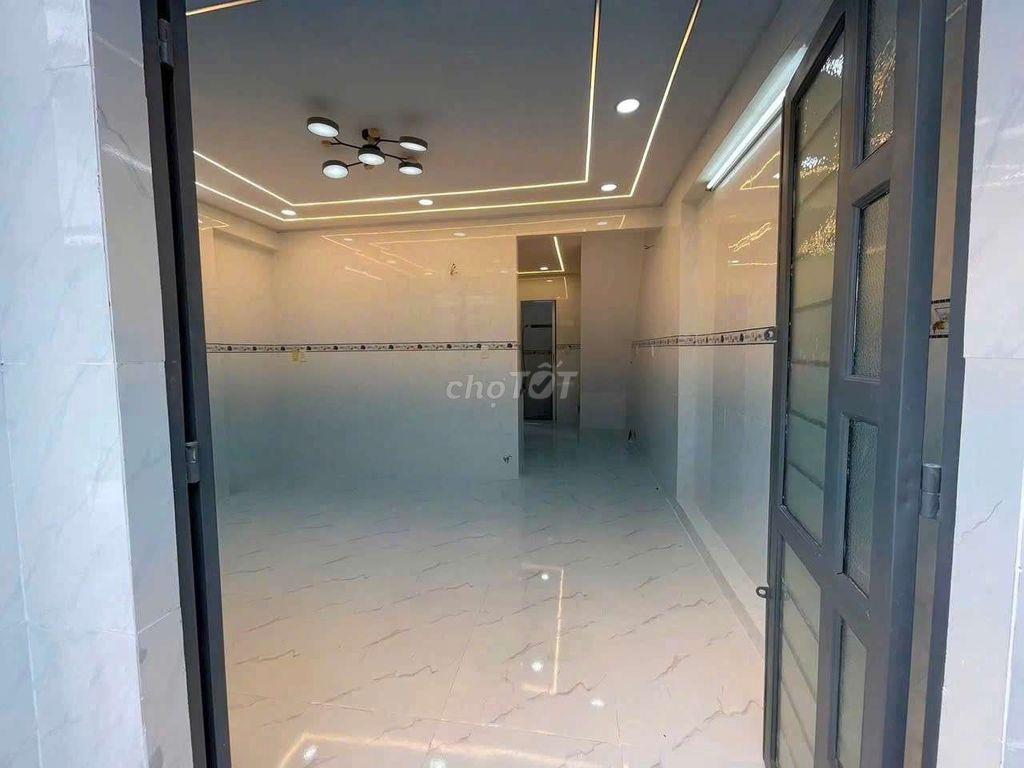 bán GẤP nhà giá rẻ Hóc Môn 320tr gần quốc lộ 22