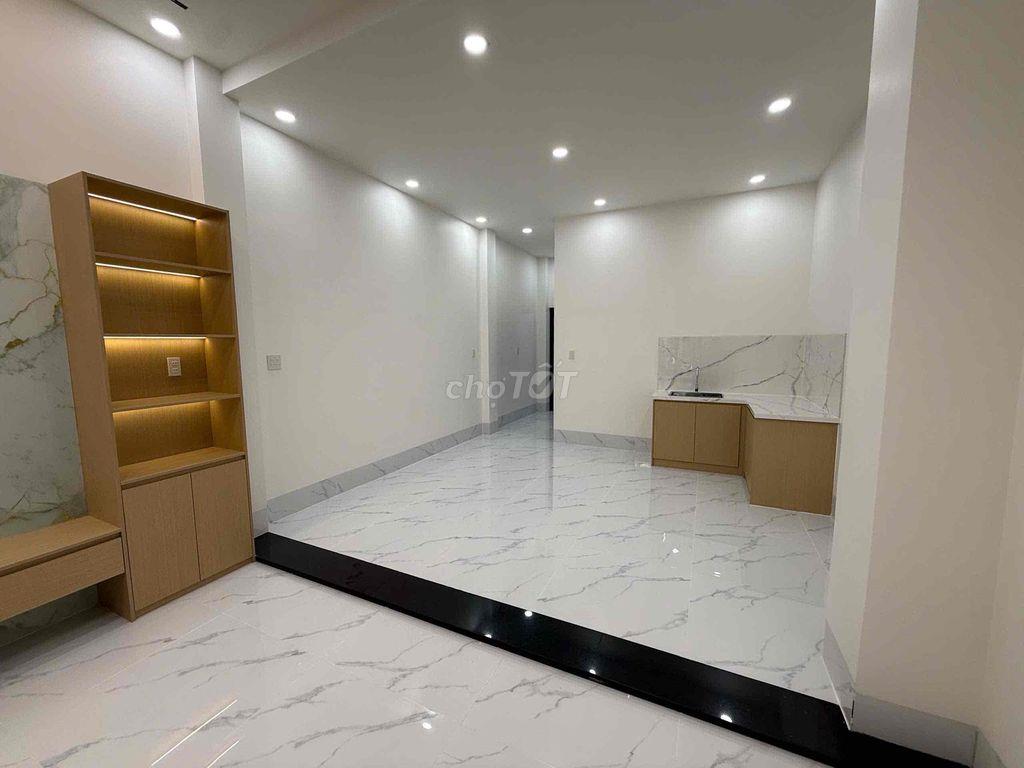 cần bán gấp nhà xây mới 100%
