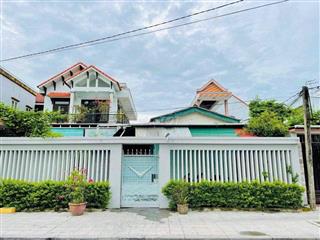 Bán nhà mặt tiền, sổ hồng riêng, 240m2 Nội Thành Huế, đặc biệt đang sẵ