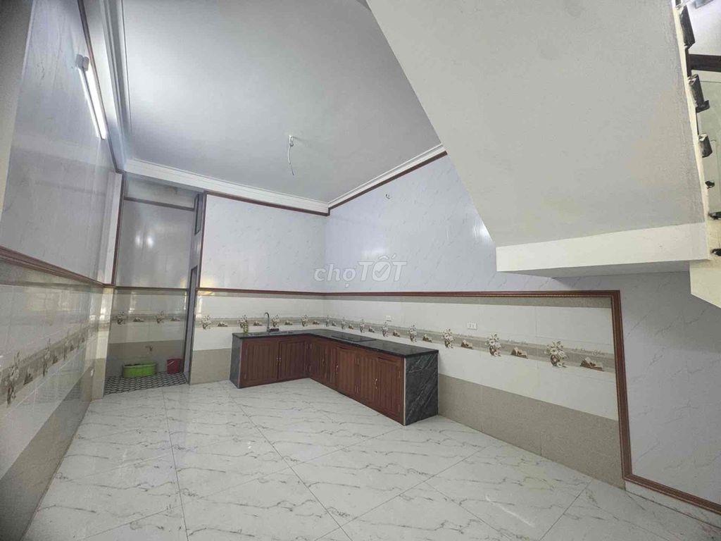 nhà muốn bán